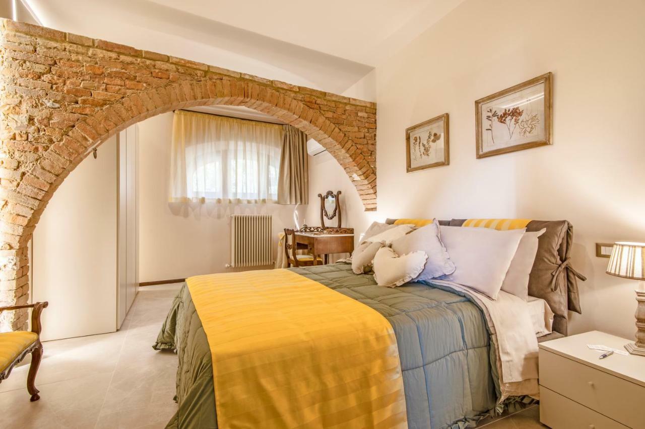 Villa Bonelli Сиена Екстериор снимка