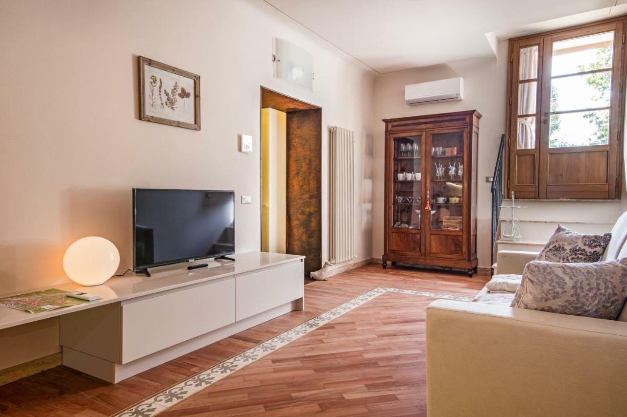 Villa Bonelli Сиена Екстериор снимка