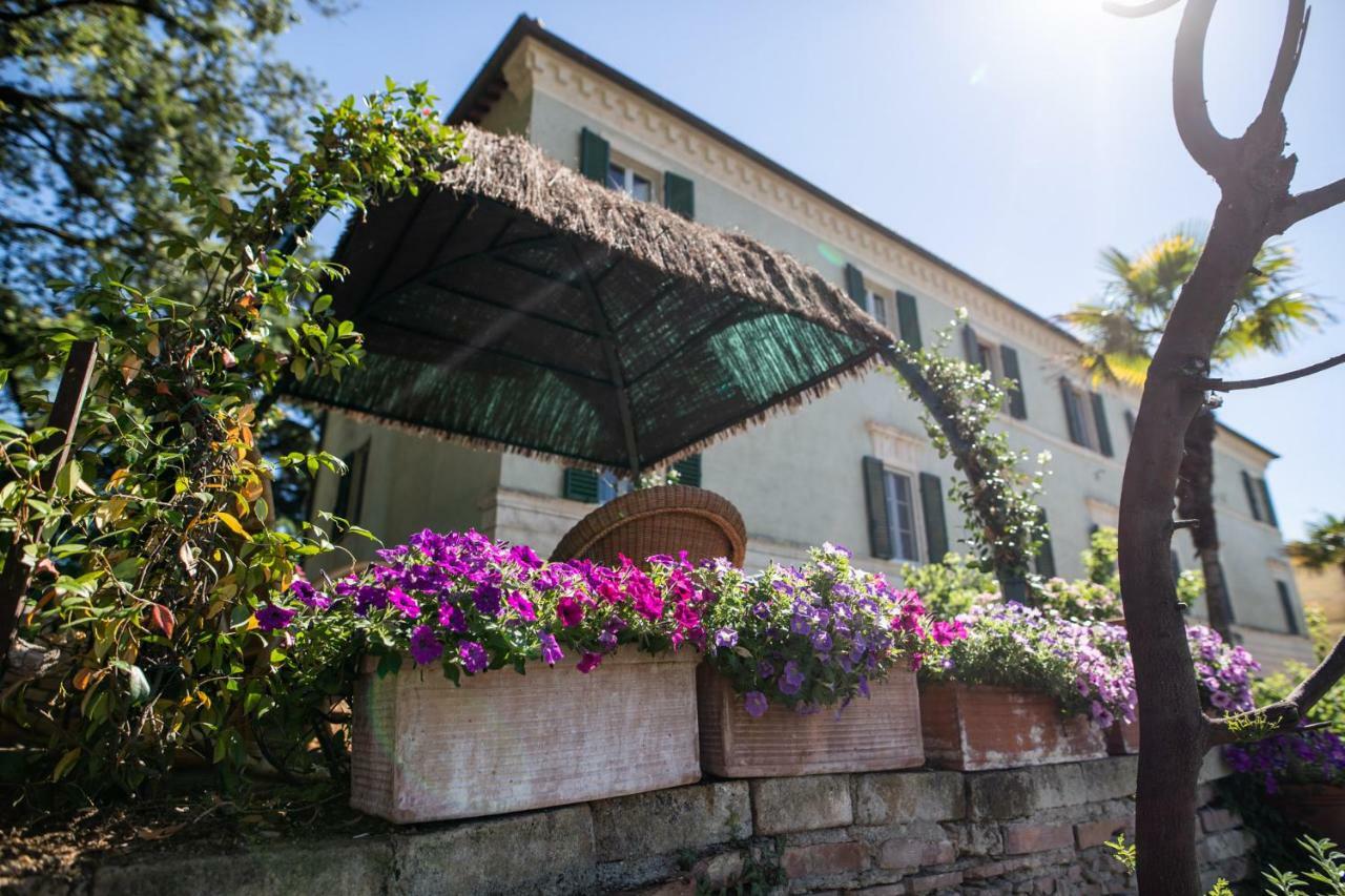 Villa Bonelli Сиена Екстериор снимка